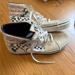 Vans High-Top Sneakers with Floral and Checkered Design
